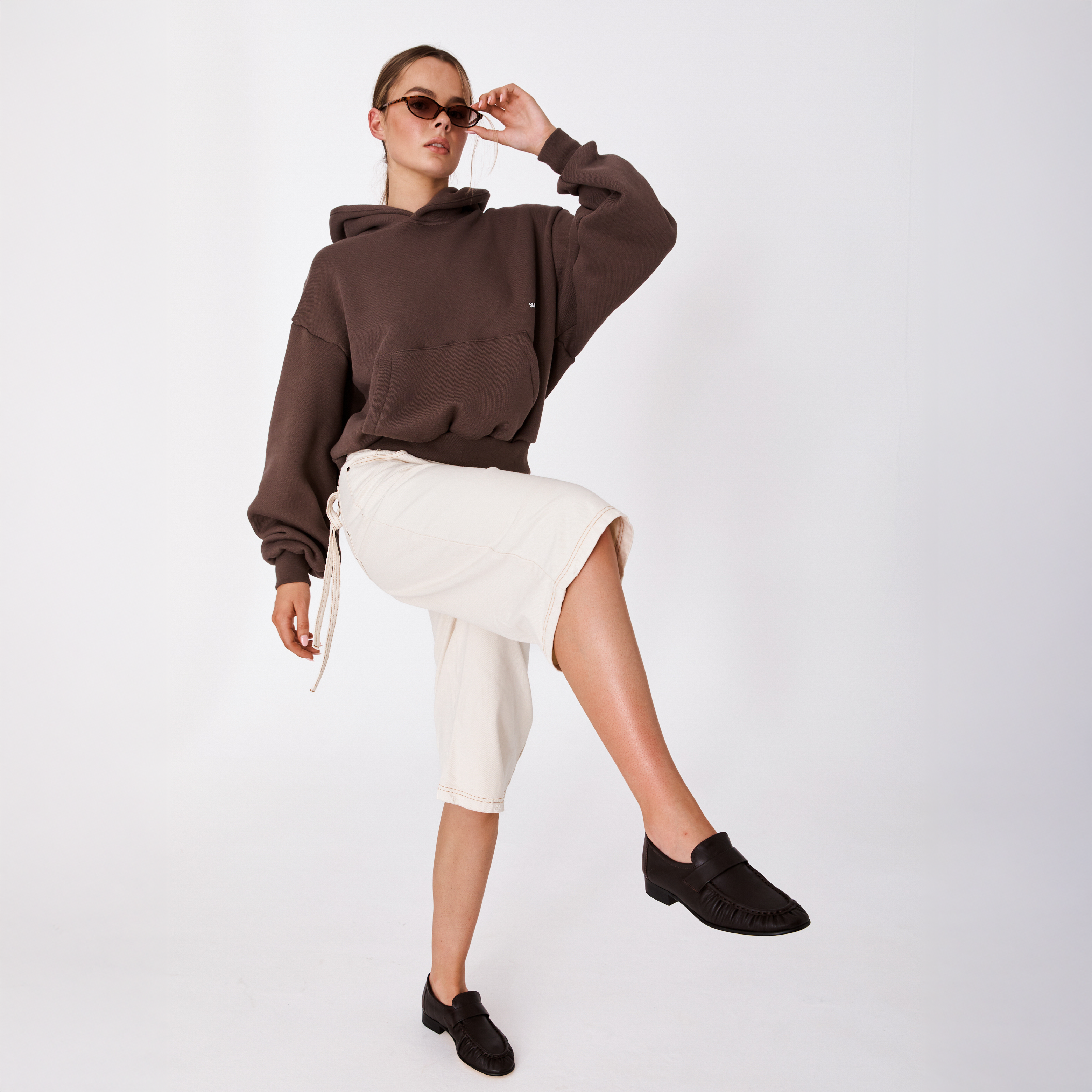 heavyweight script hoodie - mocha