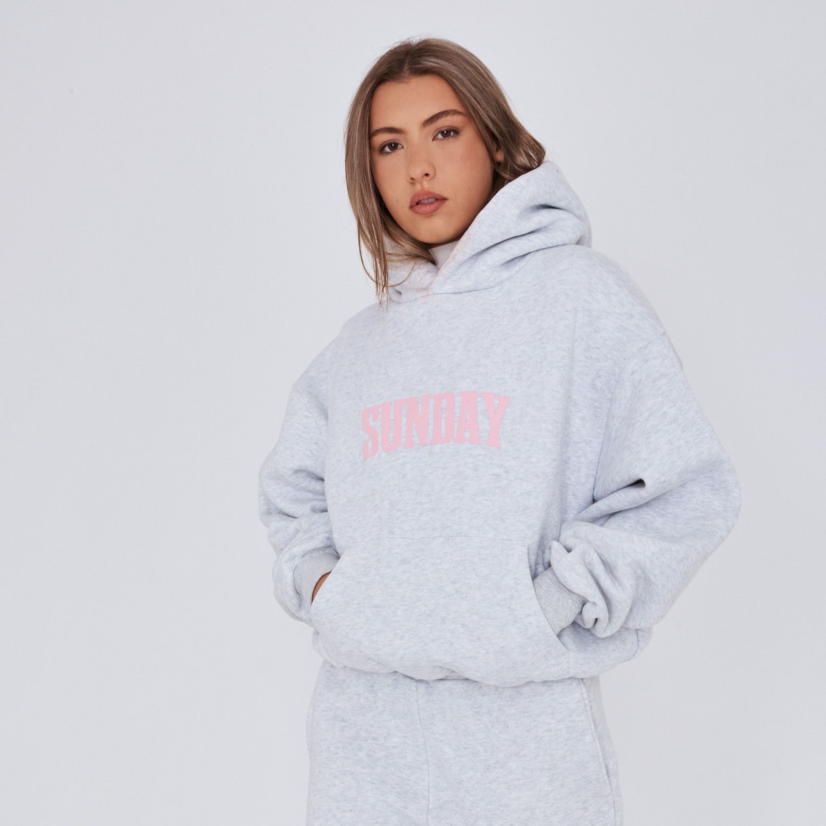 heavyweight headline hoodie - grey